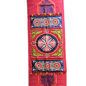 رانر دك أحمر مع خيامية